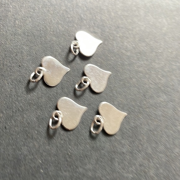 925 silver 5 heart charms new plus gift - Picture 2 of 2